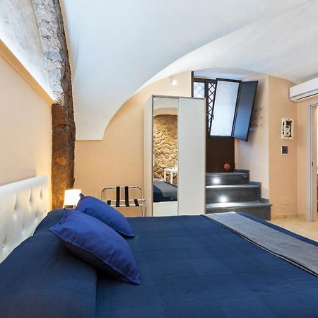 Cerami Studio Flat Catania Bagian luar foto