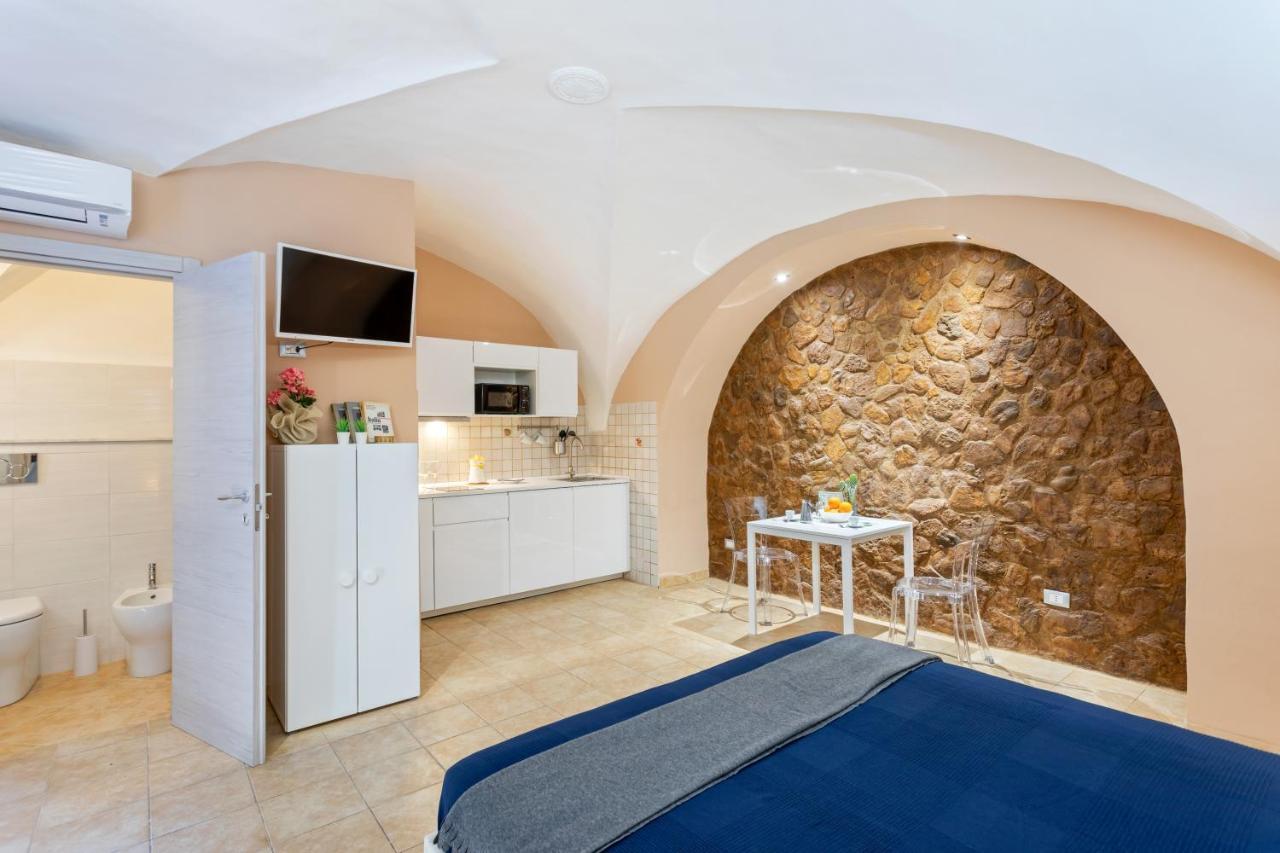Cerami Studio Flat Catania Bagian luar foto