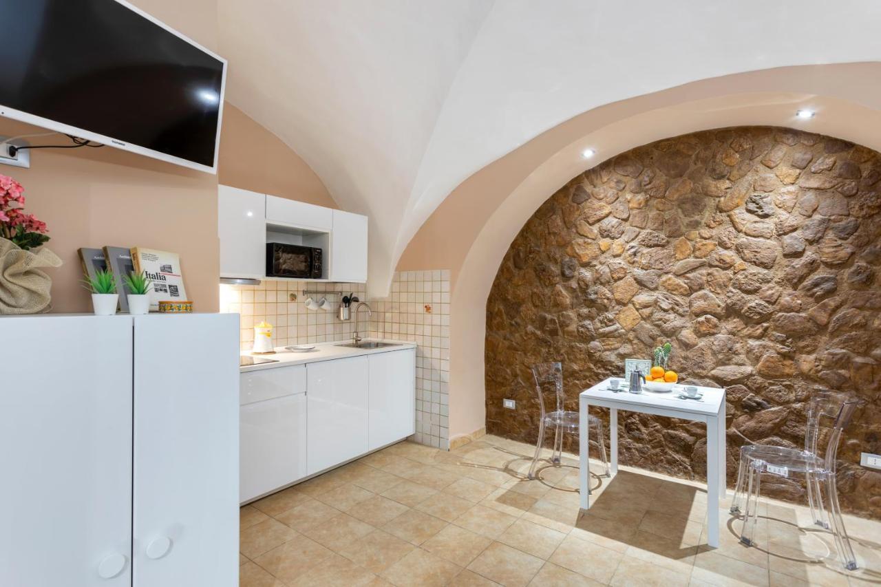 Cerami Studio Flat Catania Bagian luar foto